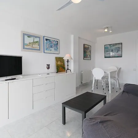 Apartment Uhc Scala Mar